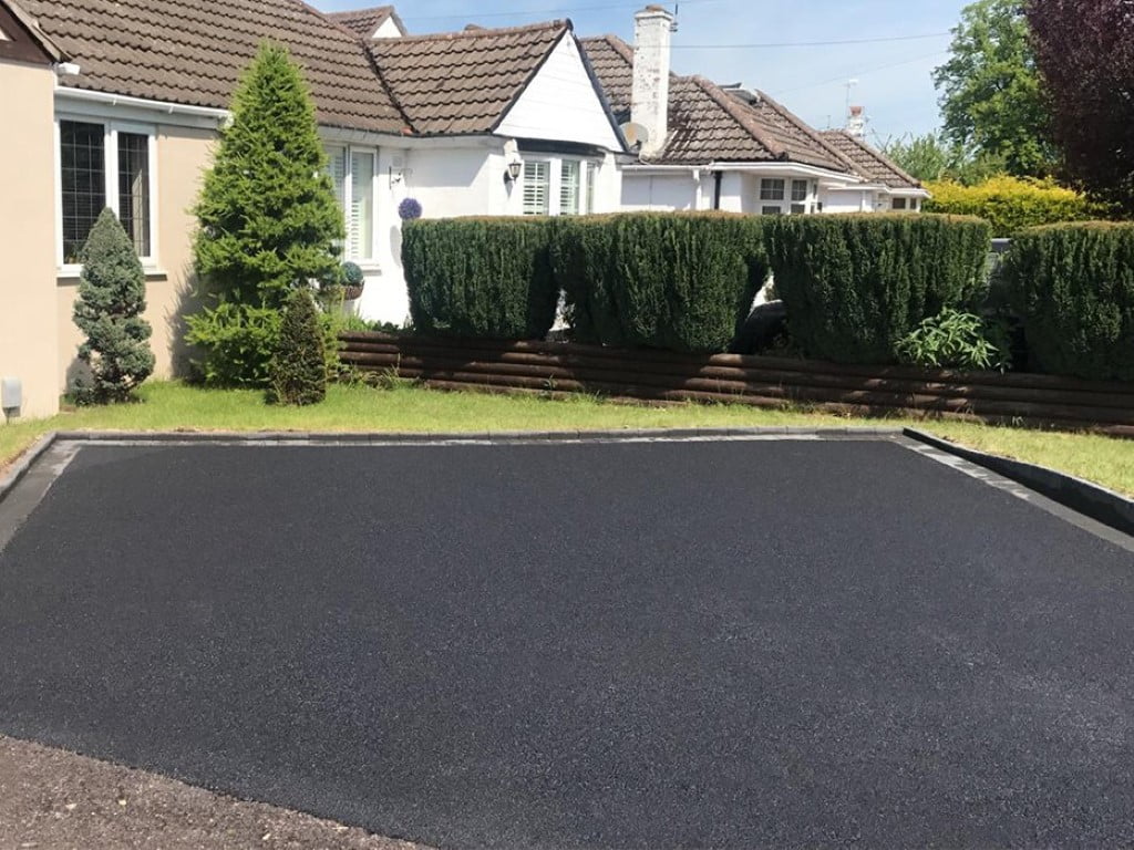 Tarmac Driveways